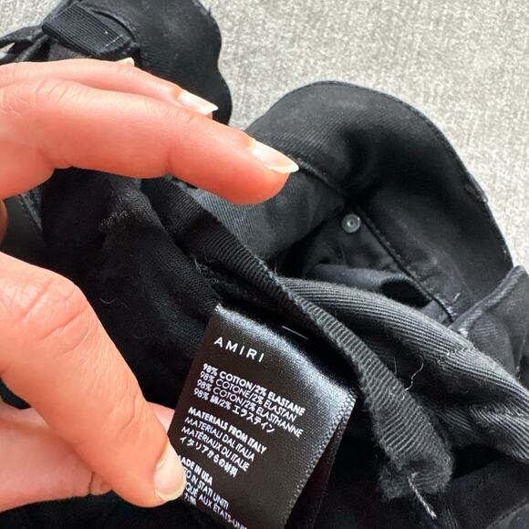 Authentic $1,090 Amiri Men’s Black MX1 Skinny Distressed Jeans - Picture 6 of 10